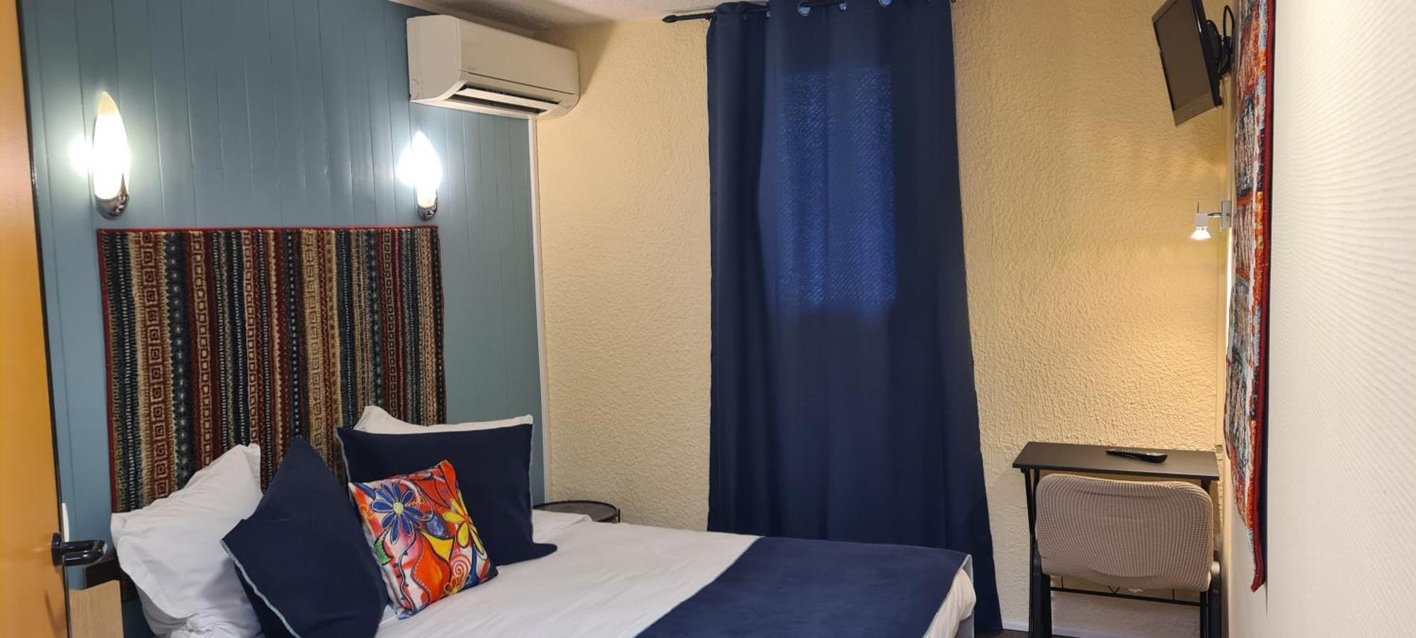 Hotel L'Etoile Aeroport - A61 Carcassonne Luaran gambar